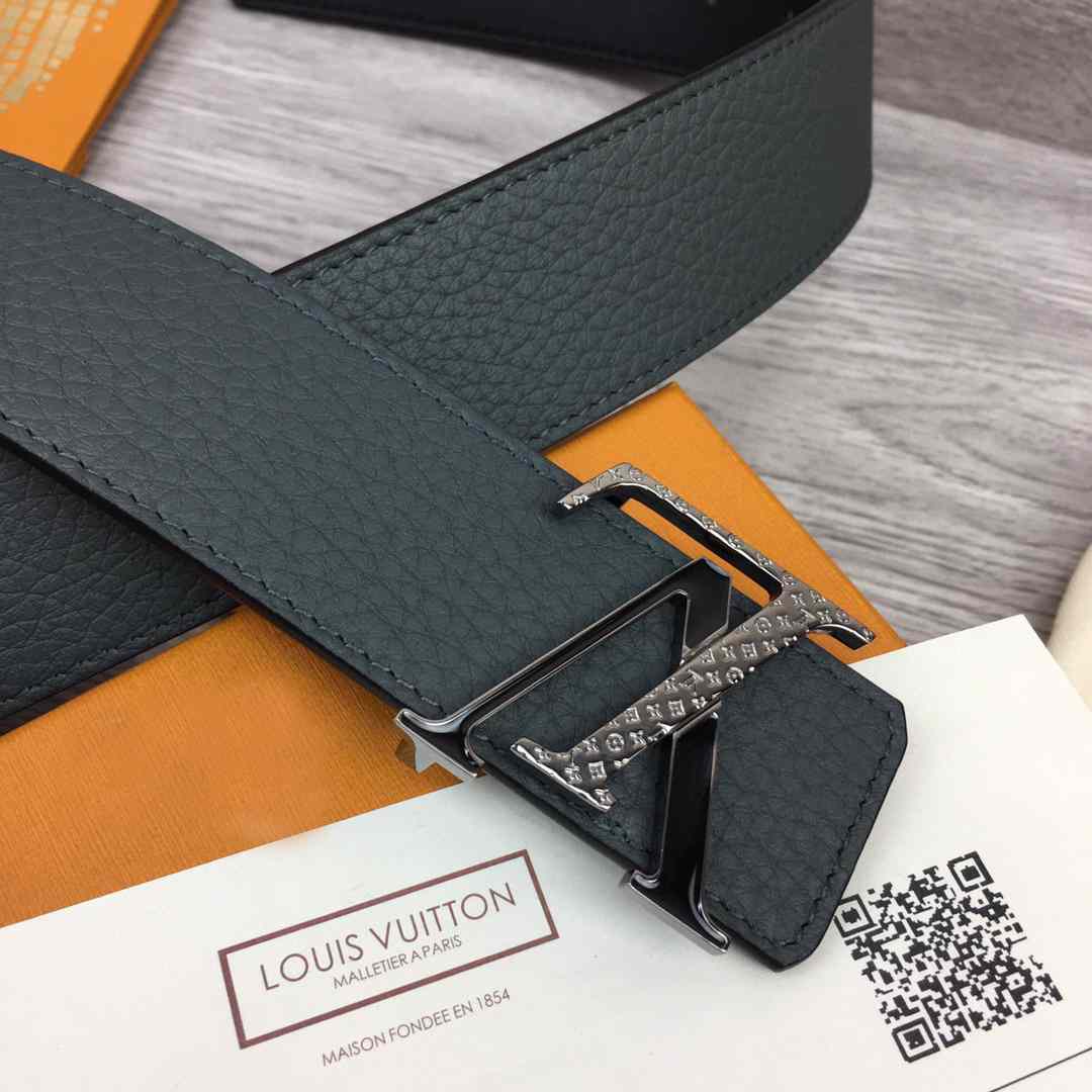 Louis Vuitton 40MM Reversible Belt - DesignerGu