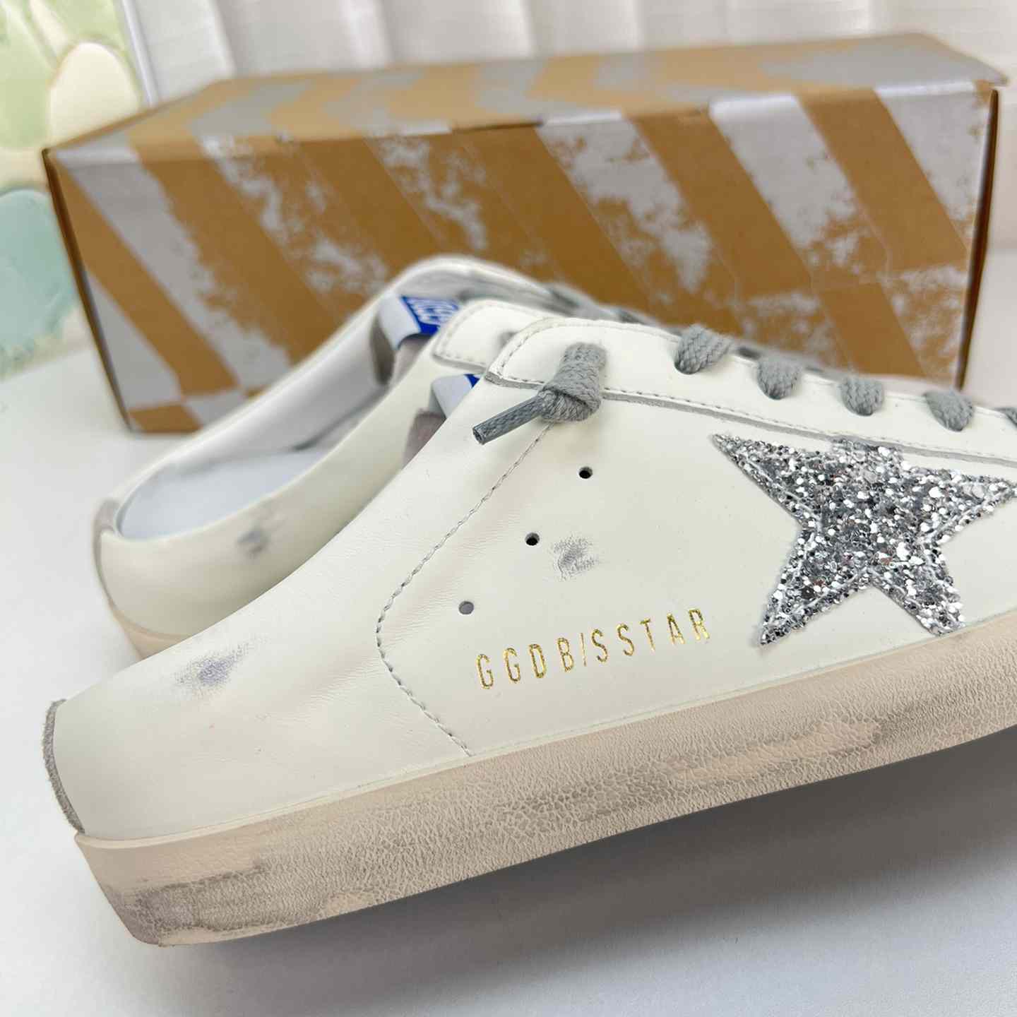 Golden Goose Super-Star Sabots In White Leather And Gray Suede With Silver Glitter Star - DesignerGu