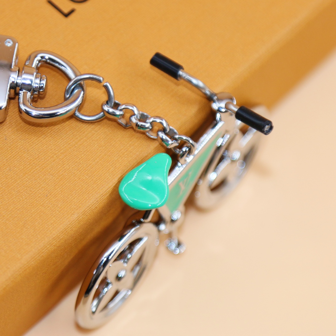 Louis Vuitton Bike Bag Charm    M77148 - DesignerGu