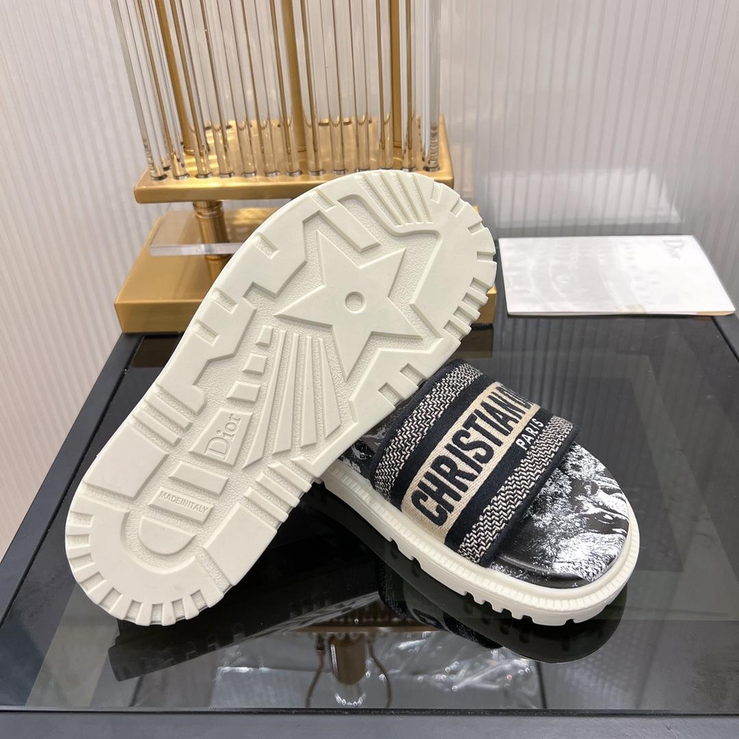 Dior Dway Slide - DesignerGu