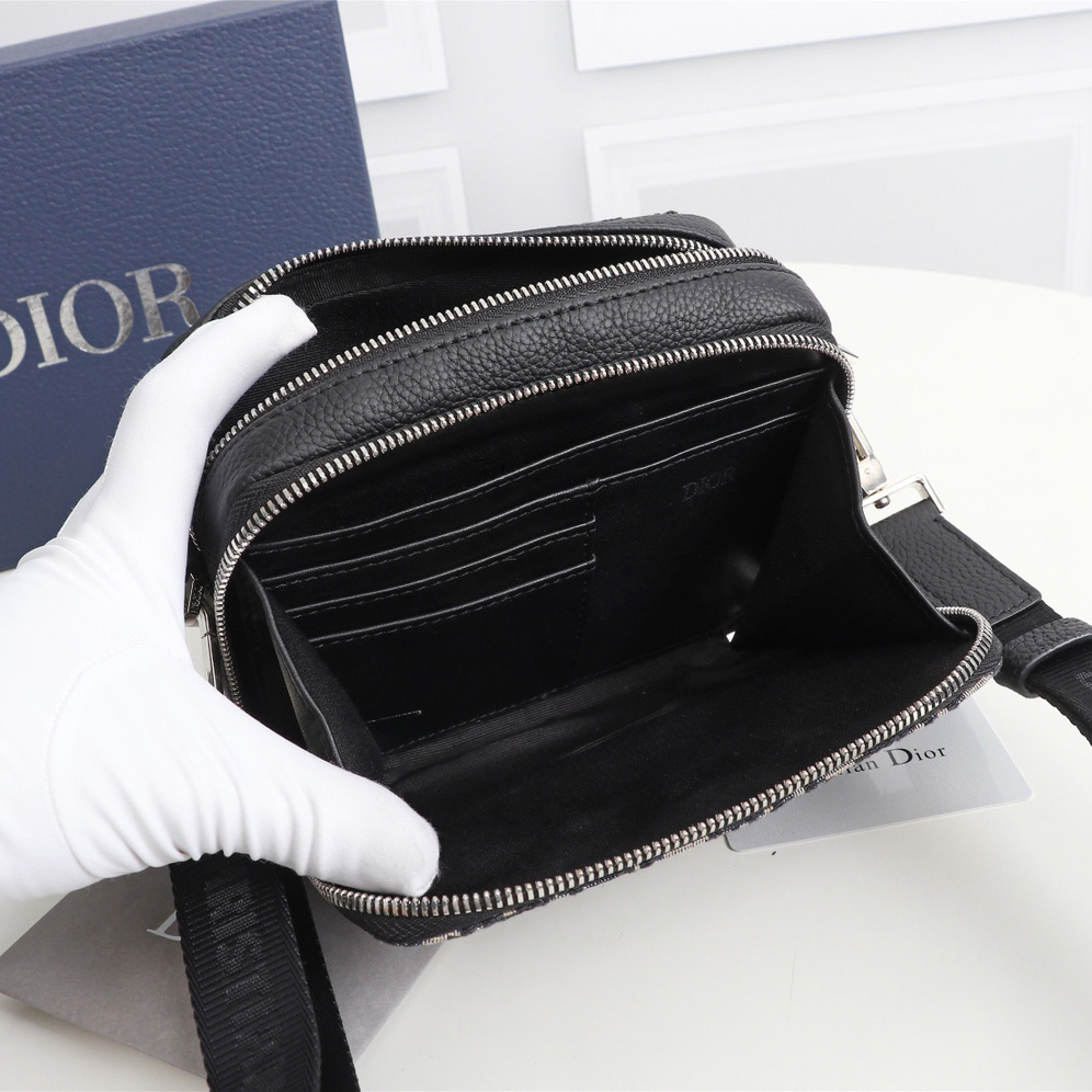 Dior Pouch With Shoulder Strap (17-12.5-5cm) - DesignerGu