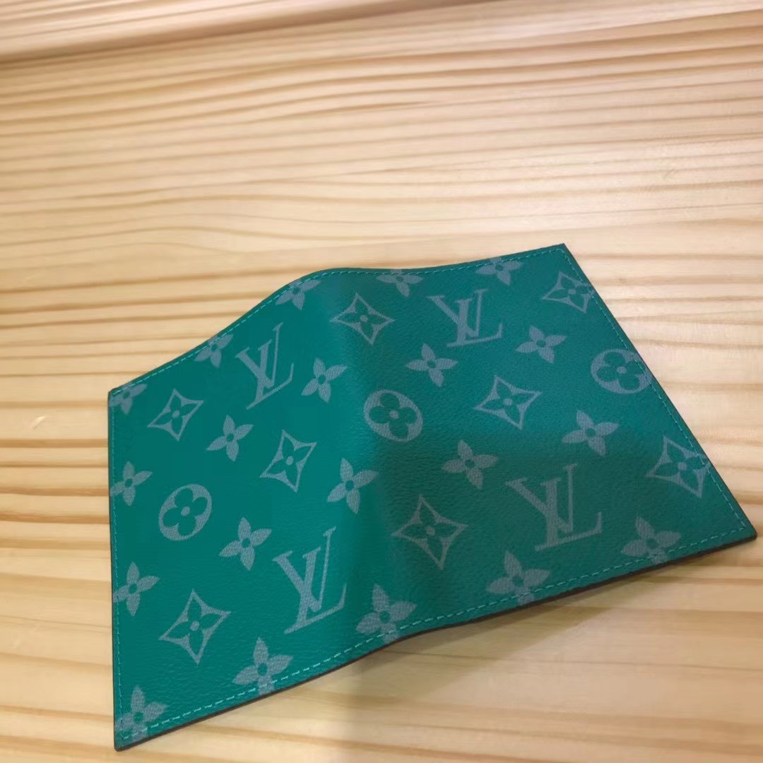 Louis Vuitton Pocket Organizer  - DesignerGu