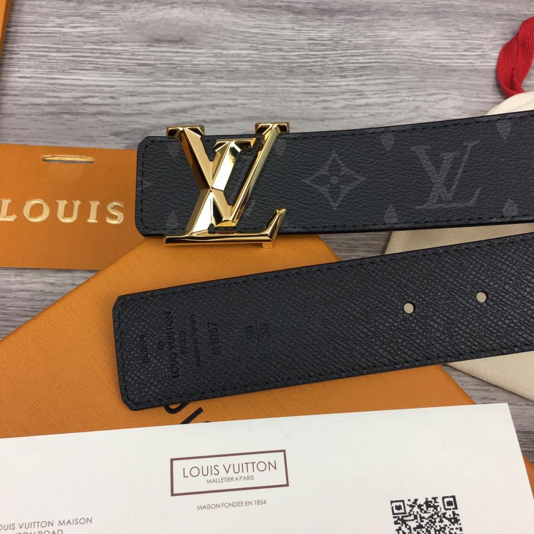 Louis Vuitton LV Pyramide 40mm Reversible - DesignerGu