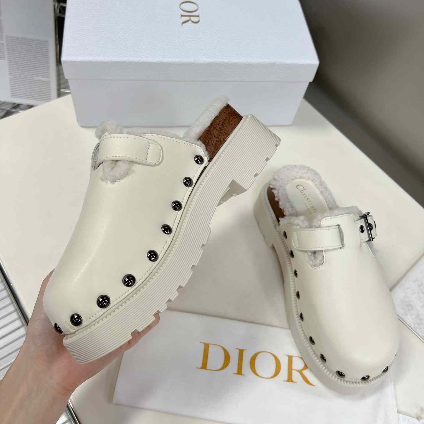 Dior Diorquake Clog - DesignerGu