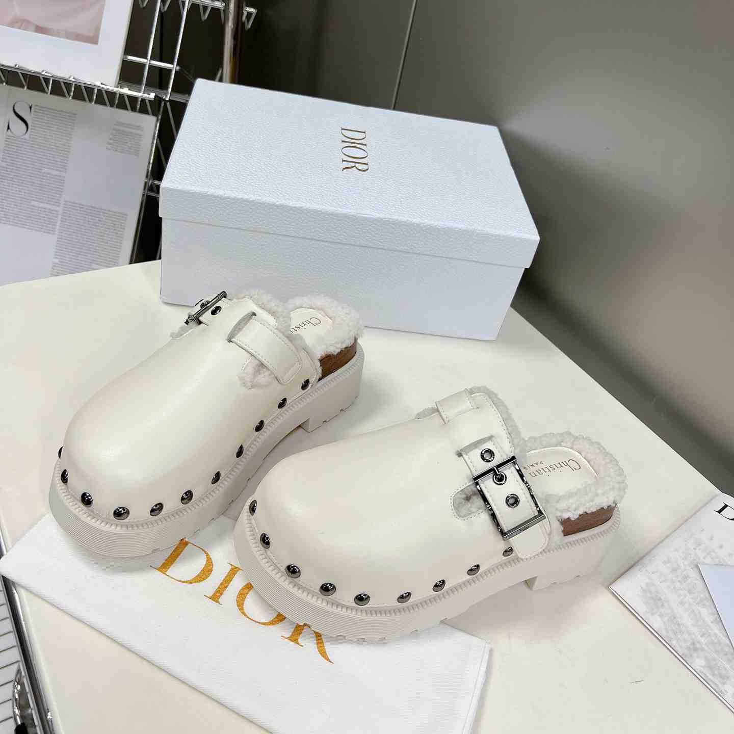 Dior Diorquake Clog - DesignerGu