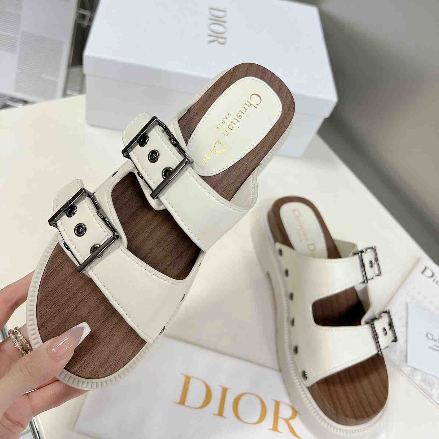 Dior Diorquake Strap Sandal - DesignerGu