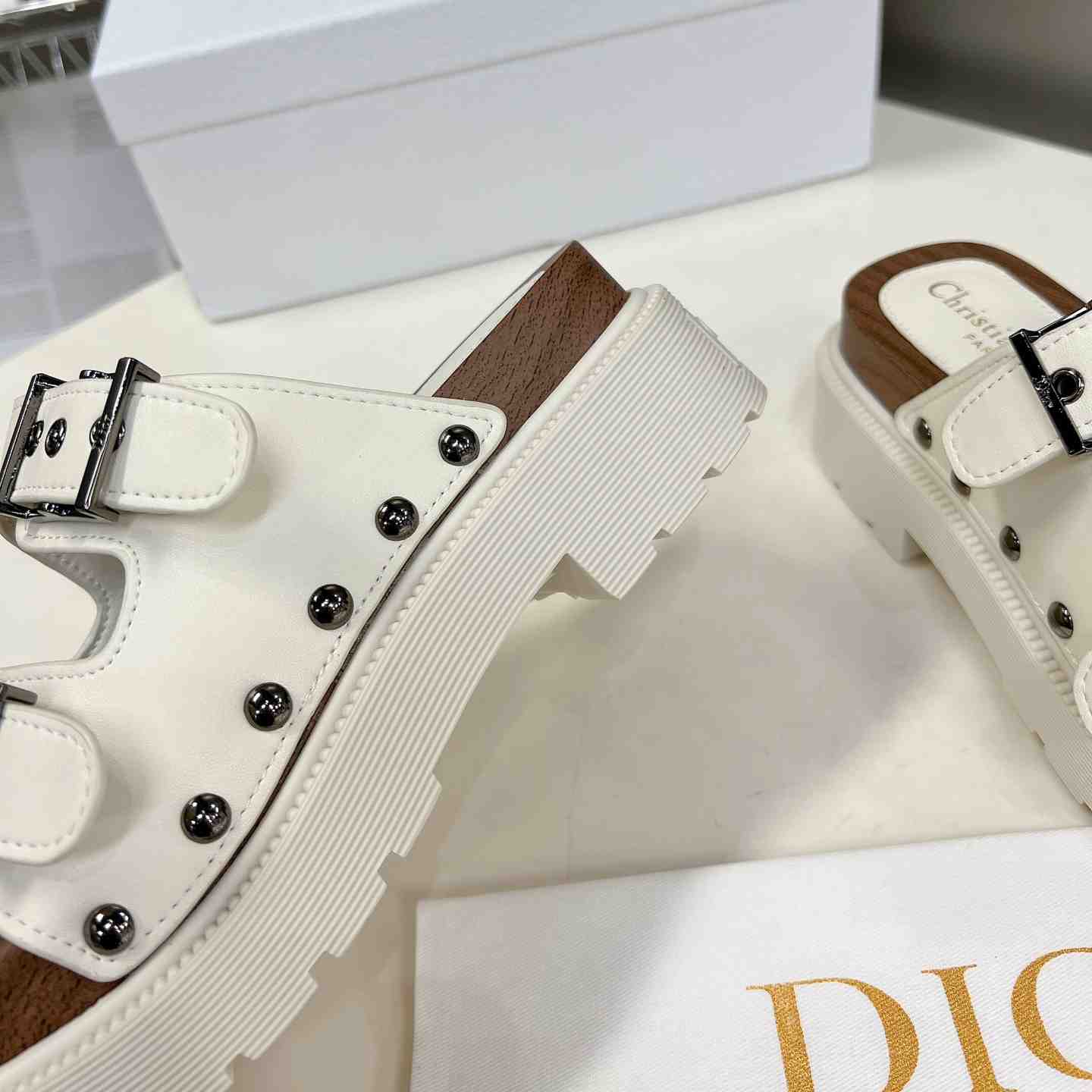 Dior Diorquake Strap Sandal - DesignerGu