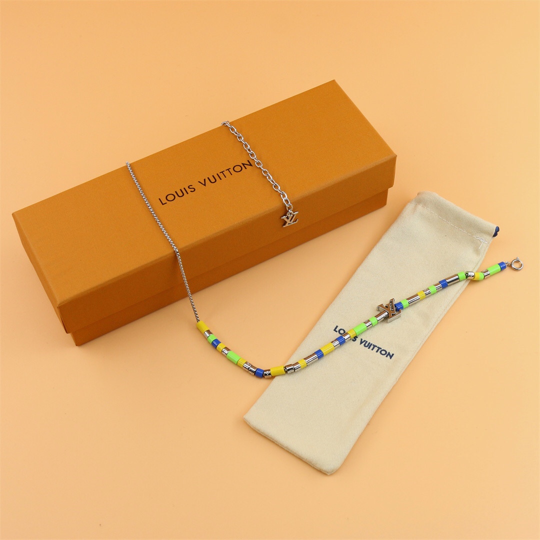 Louis Vuitton  LV Sunrise Necklace     M00651 - DesignerGu