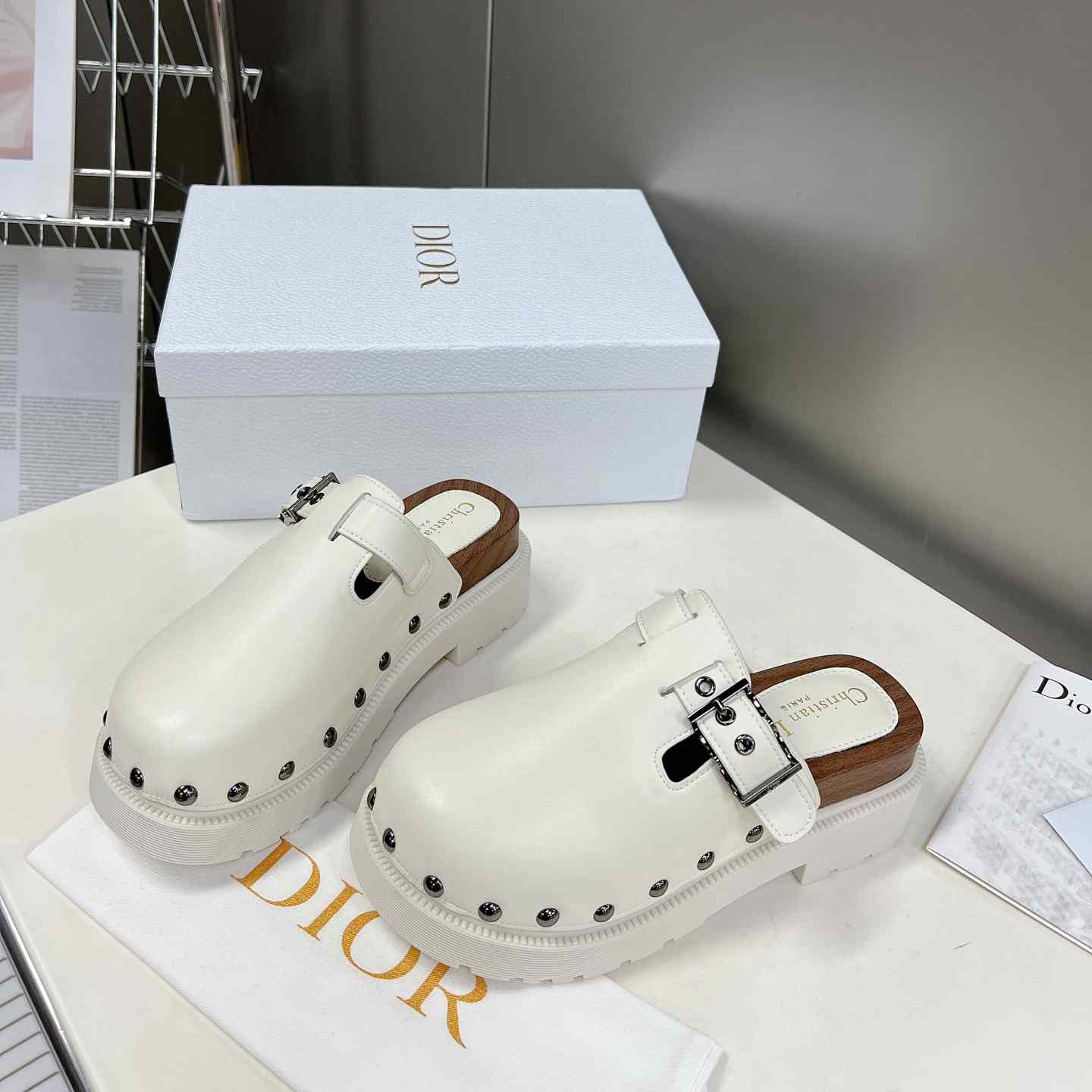 Dior Diorquake Clog - DesignerGu