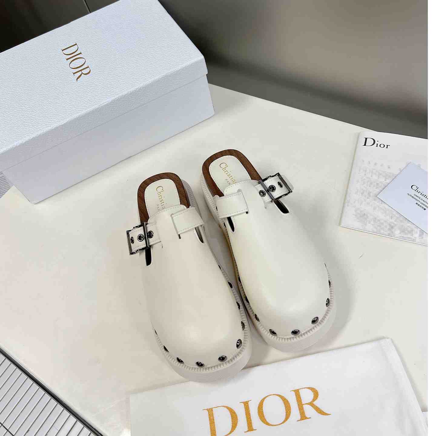 Dior Diorquake Clog - DesignerGu