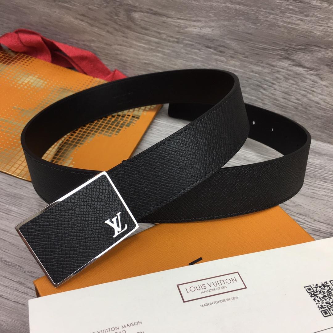 Louis Vuitton 35MM Belt - DesignerGu