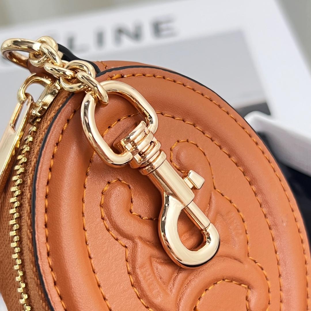 Celine Purse With Hook Cuir Triomphe In Smooth Calfskin  - DesignerGu