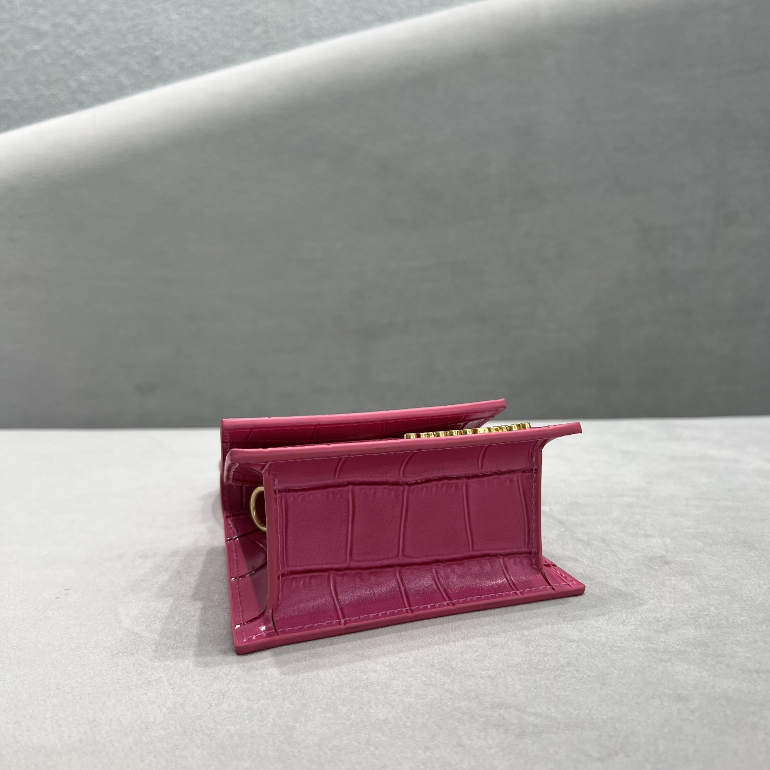 Jacquemus Le Chiquito Signature Mini Handbag(12-8-5cm) - DesignerGu