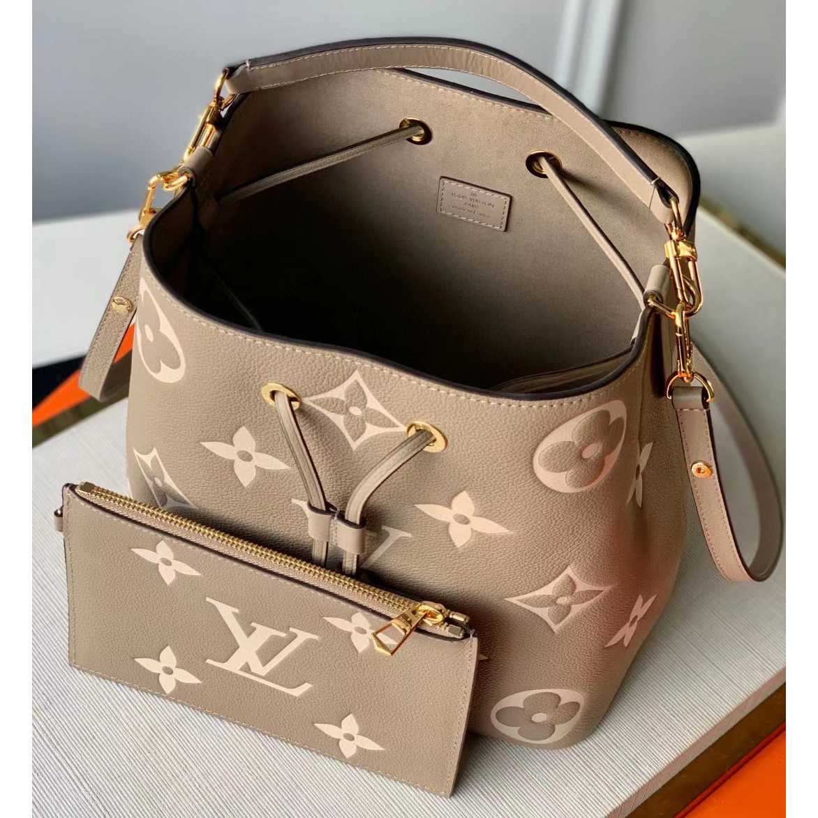 Louis Vuitton NéoNoé MM Bucket Bag(26-26-17.5CM)   M45555 - DesignerGu