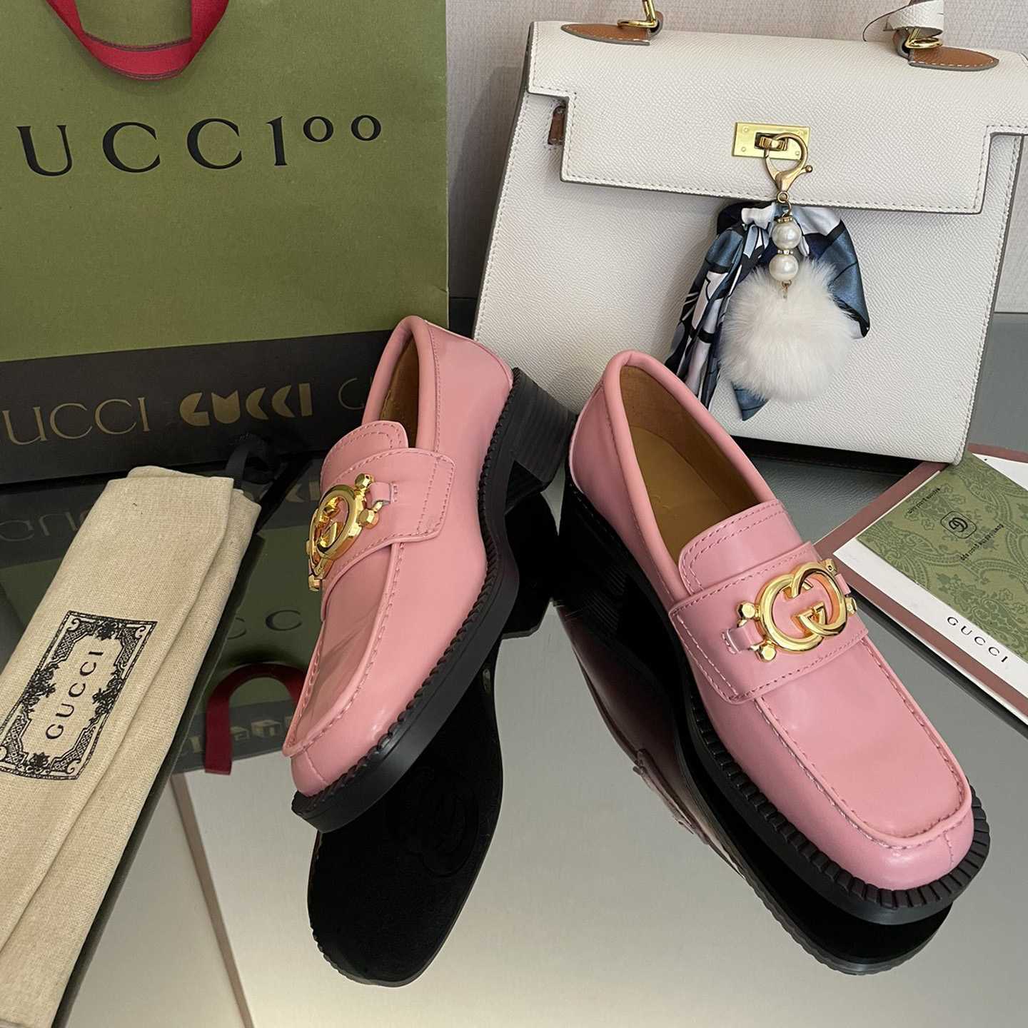 Gucci Women's Loafer With Interlocking G - DesignerGu