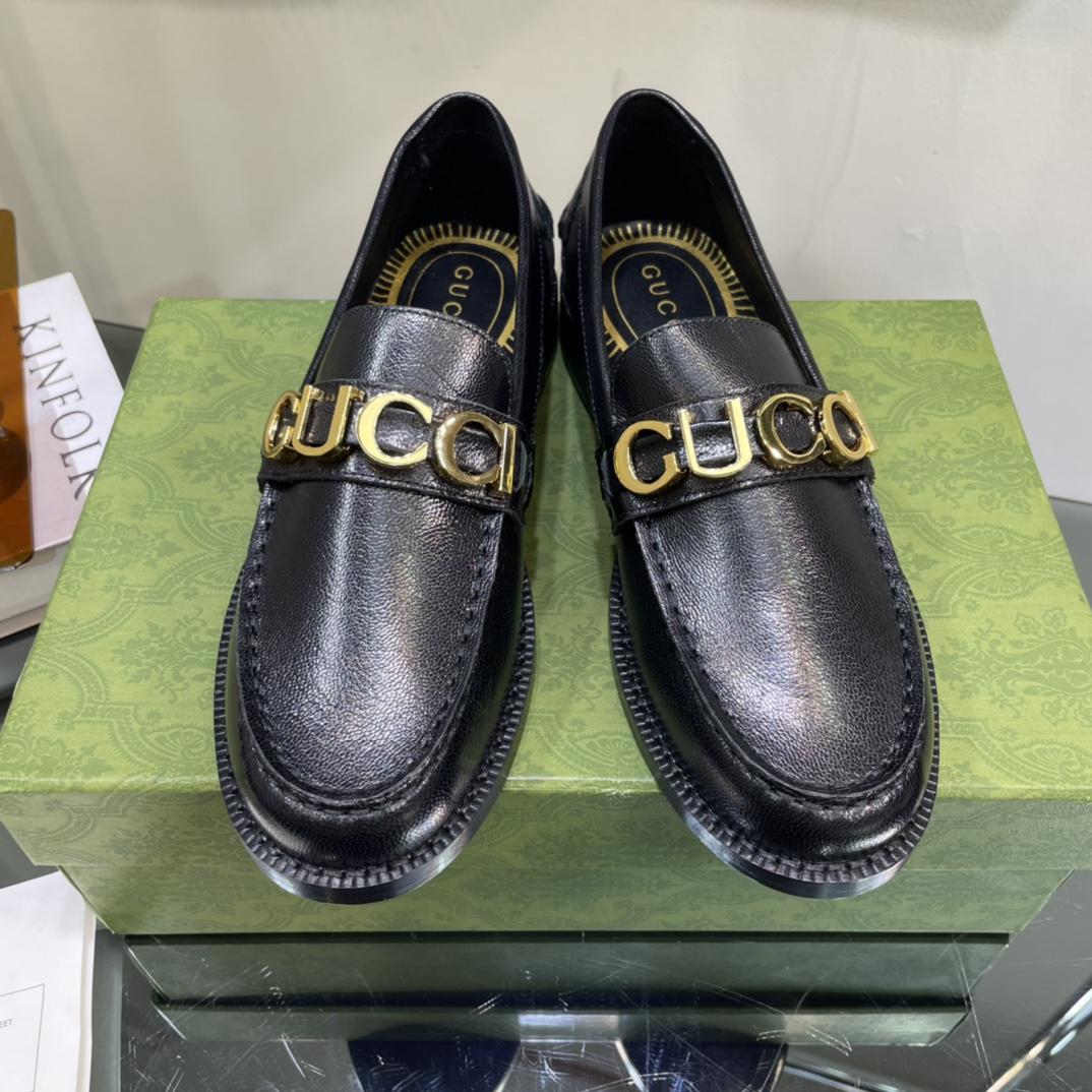 Gucci Women's Gucci Leather Loafer - DesignerGu