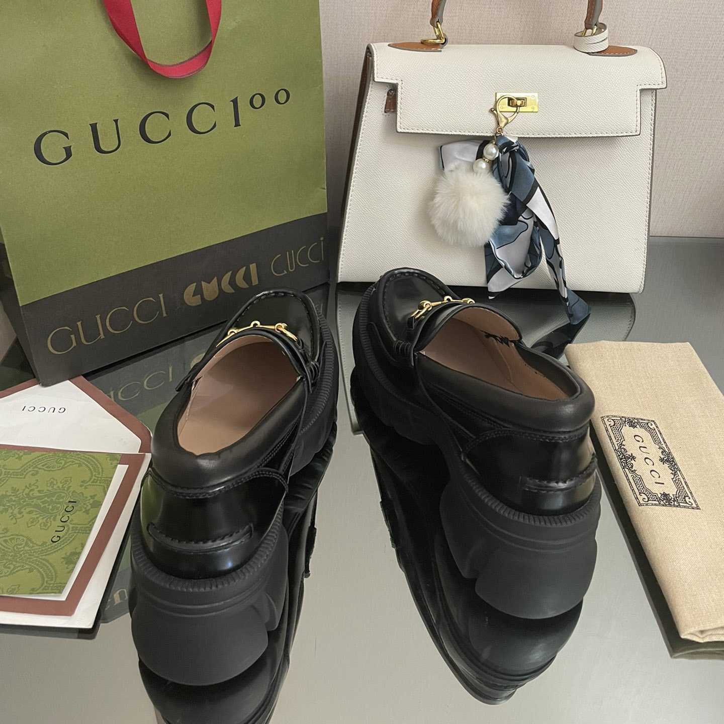 Gucci Women's Loafer With Horsebit - DesignerGu