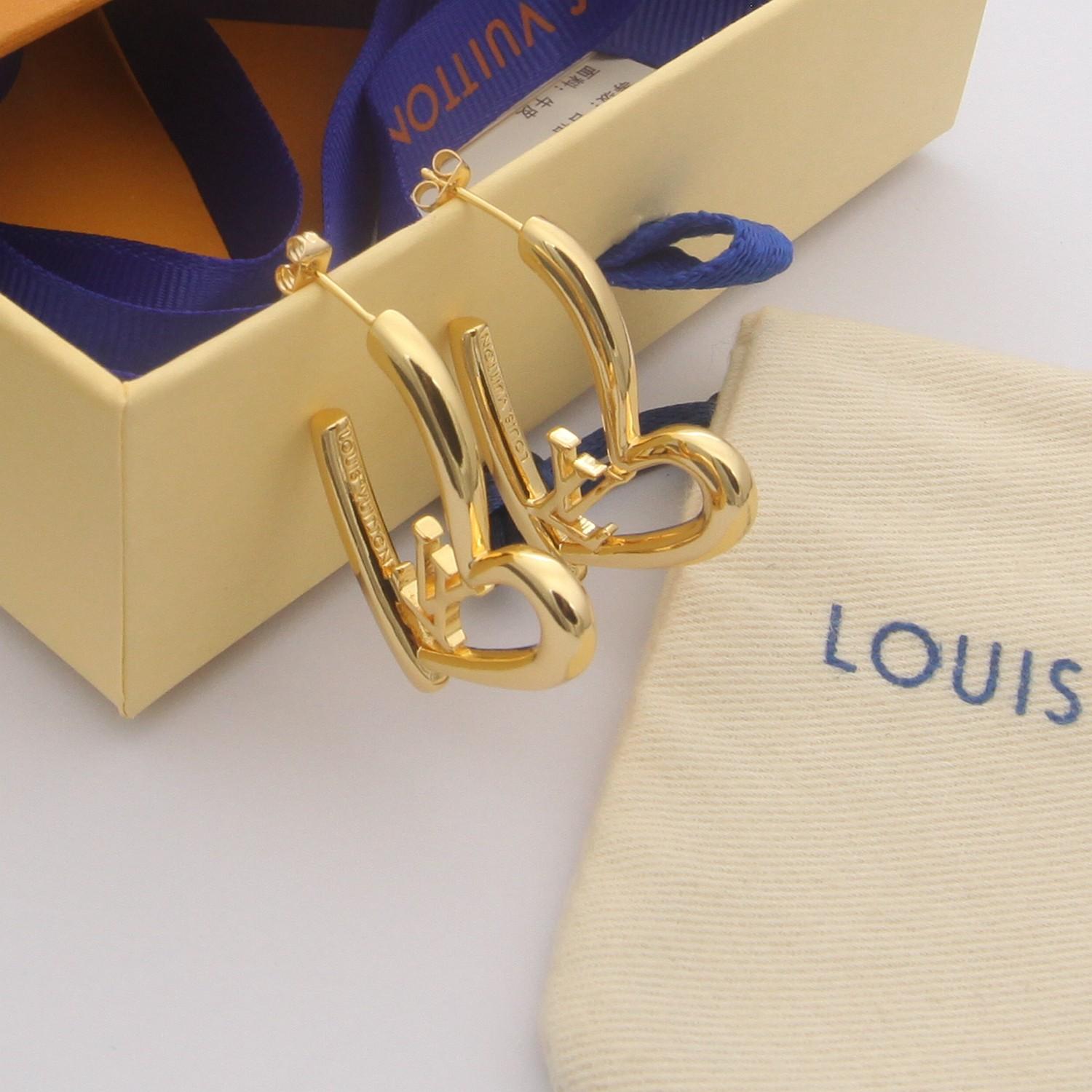 Louis Vuitton Fall in Love Earrings PM    M00463 - DesignerGu