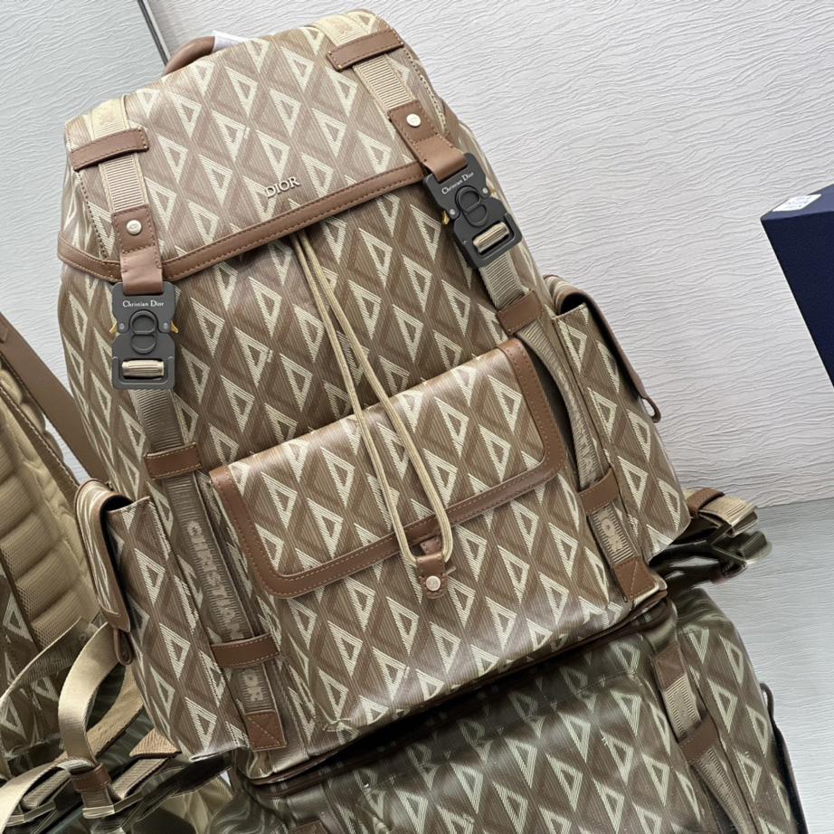 Dior Hit The Road Backpack(43-51-20cm)   - DesignerGu