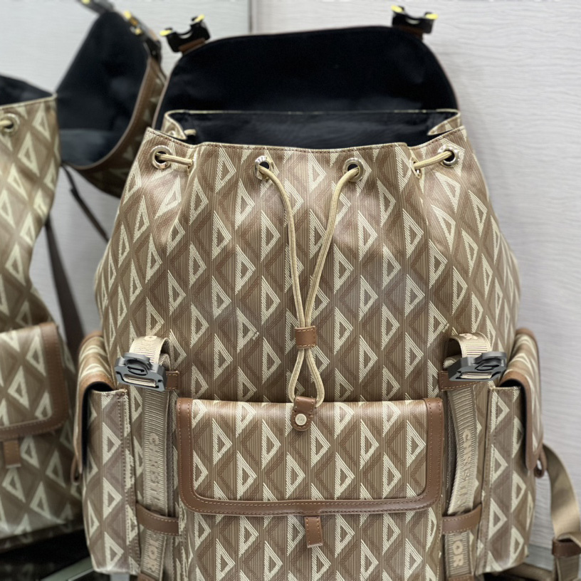 Dior Hit The Road Backpack(43-51-20cm)   - DesignerGu