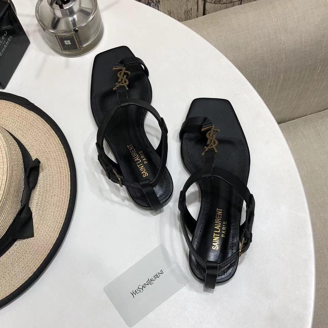 Saint Laurent Cassandra Flat Sandals In Smooth Leather With Gold-Tone Monogram - DesignerGu