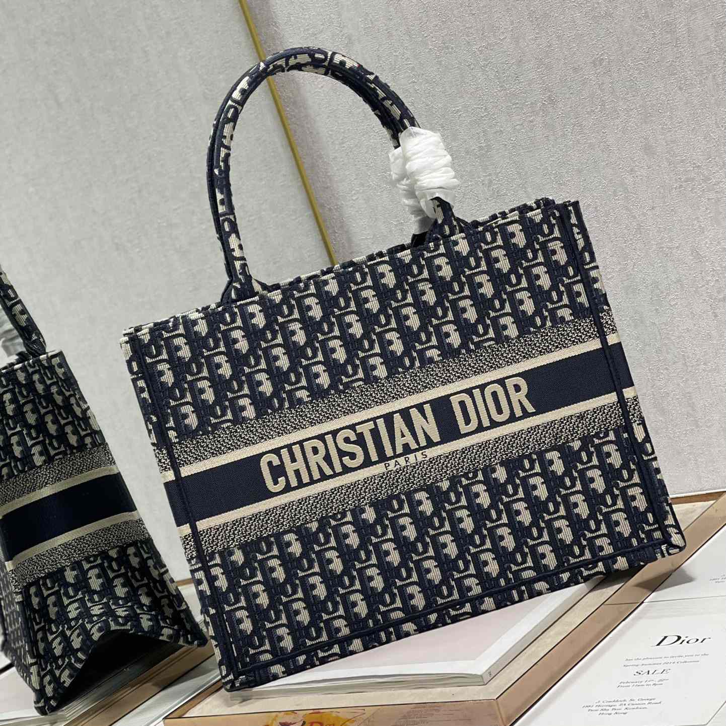 Dior Book Tote(36-28cm) - DesignerGu