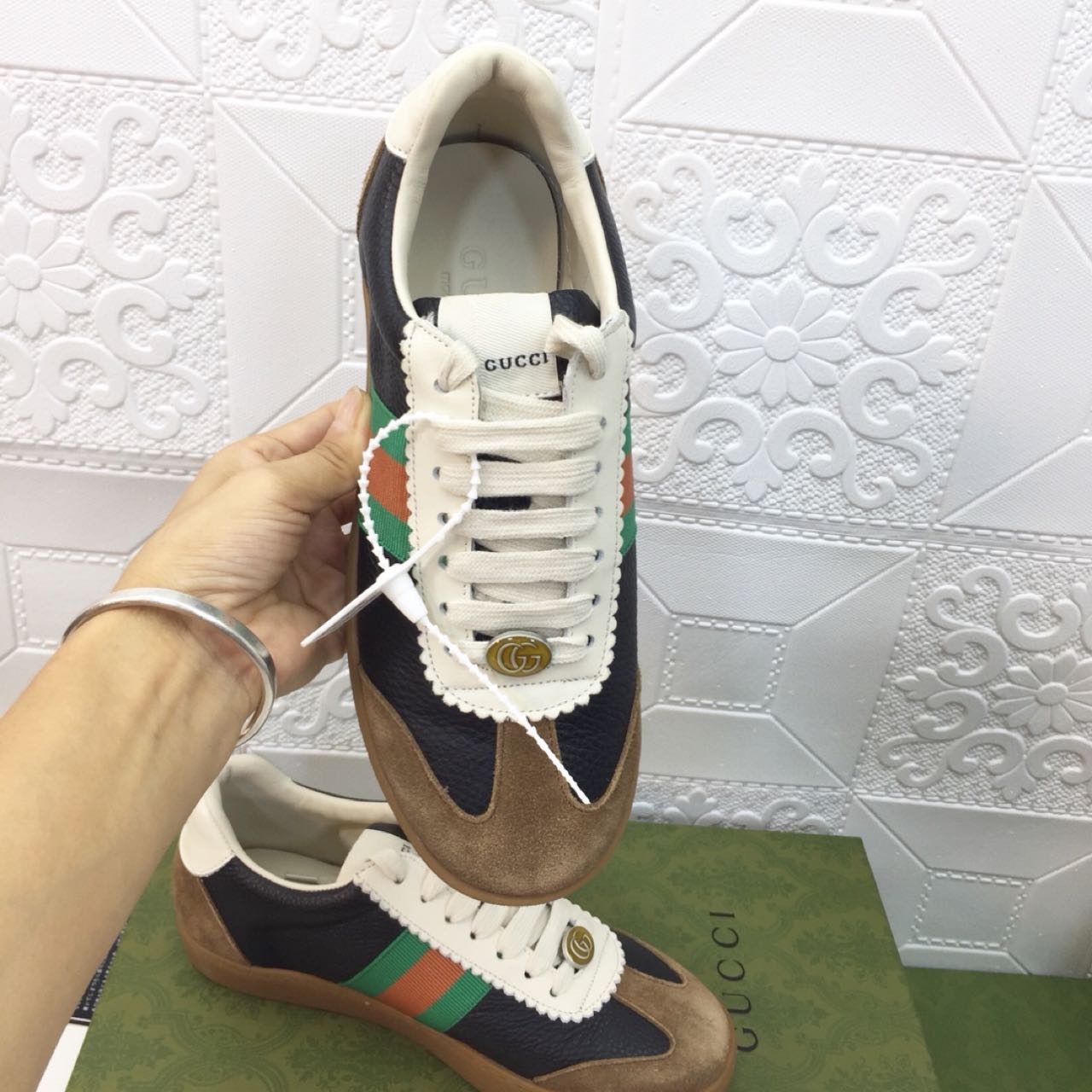 Gucci Leather Web Sneaker - DesignerGu