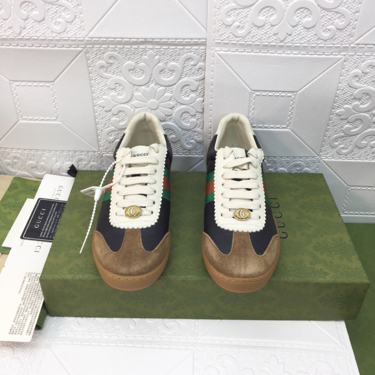 Gucci Leather Web Sneaker - DesignerGu