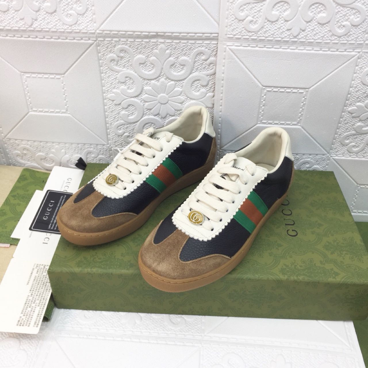 Gucci Leather Web Sneaker - DesignerGu