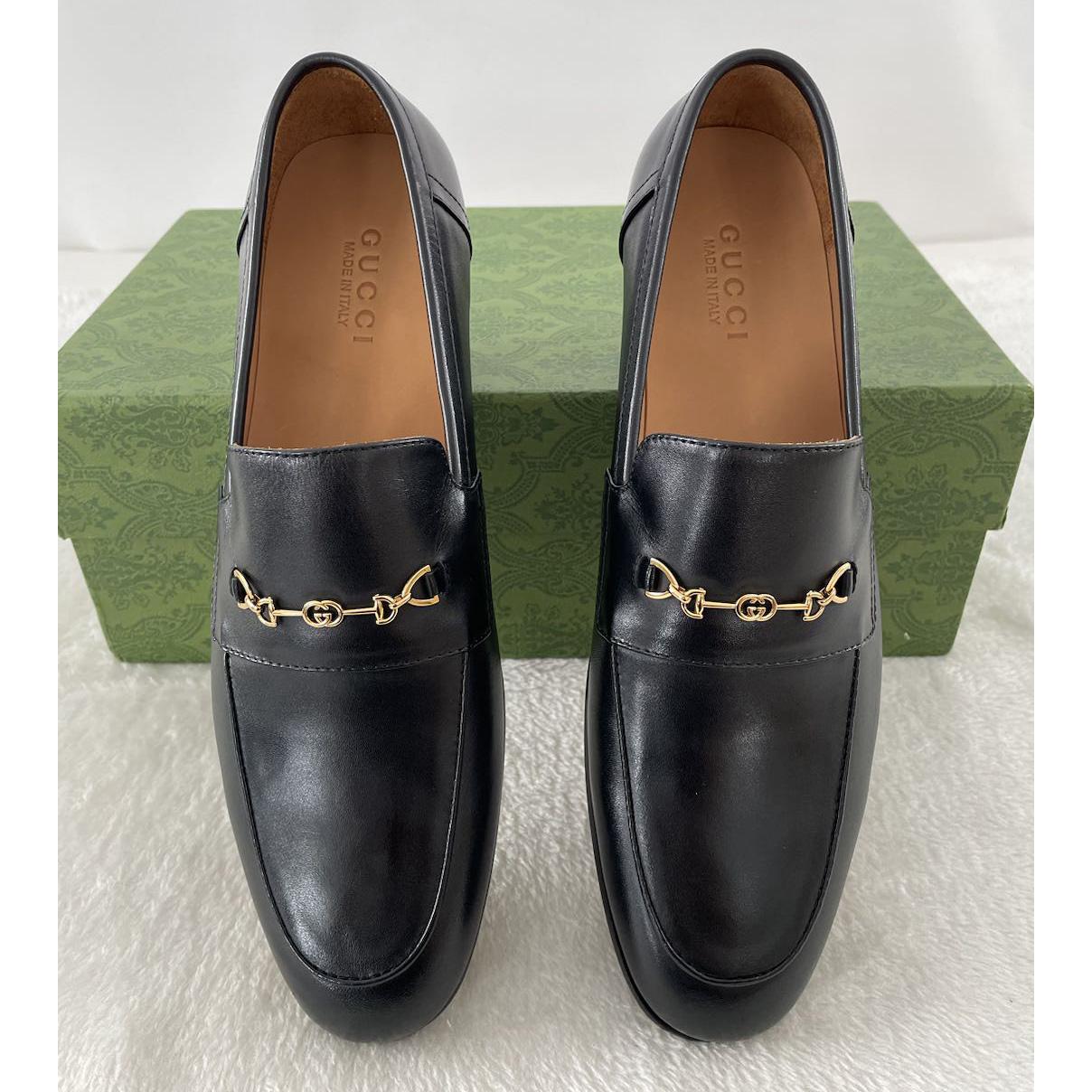 Gucci Men's Loafer With Horsebit - DesignerGu