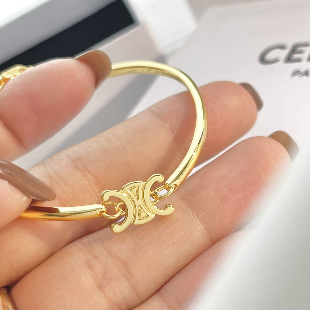 Celine Triomphe Articulated Bracelet In Brass With Gold Finish - DesignerGu