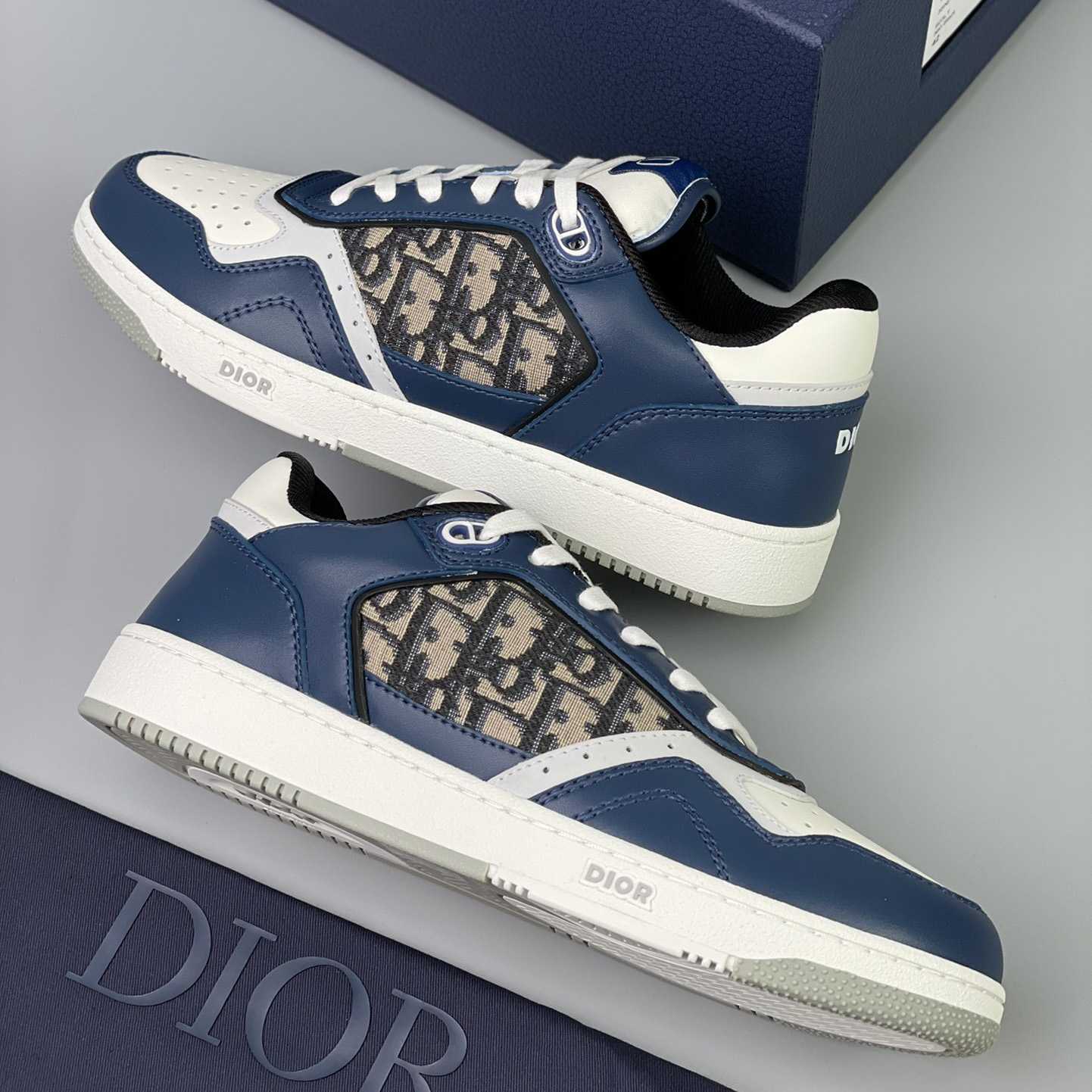 Dior B27 Low-Top Sneaker - DesignerGu