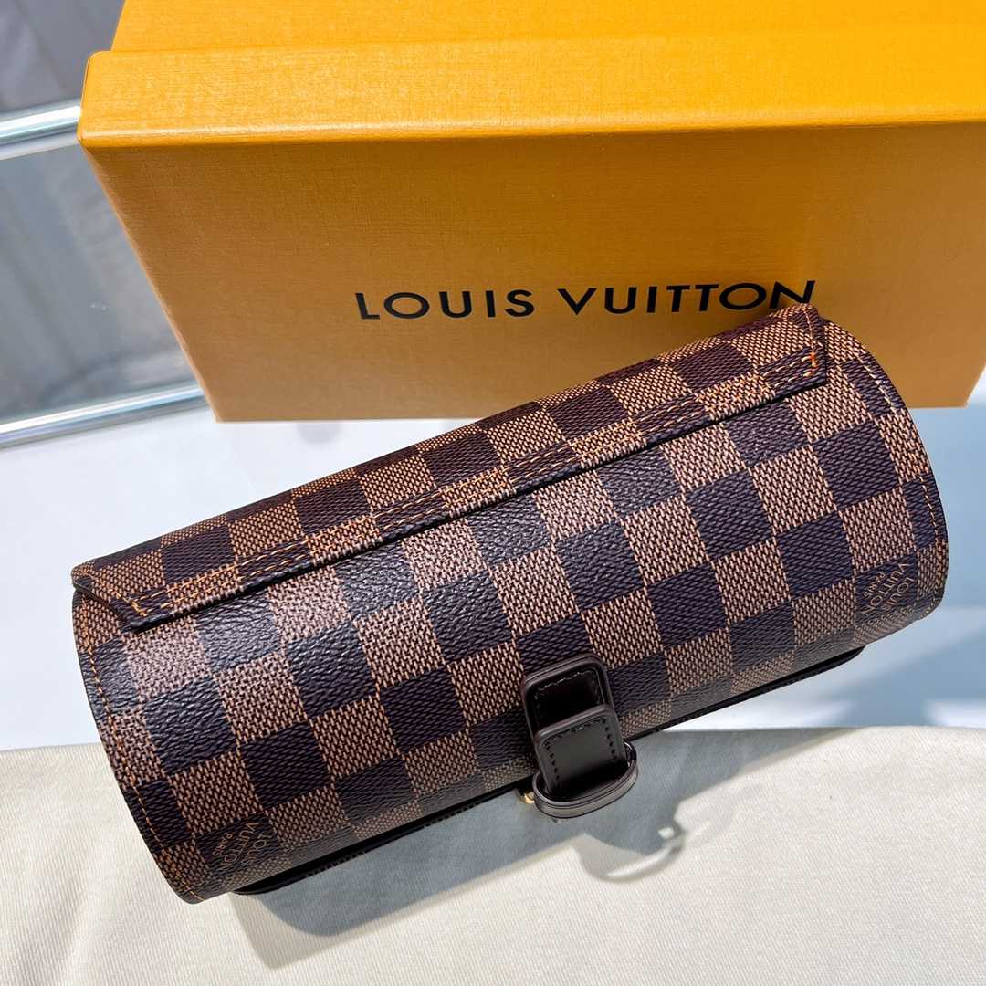 Louis Vuitton  3 Watch Case    - DesignerGu