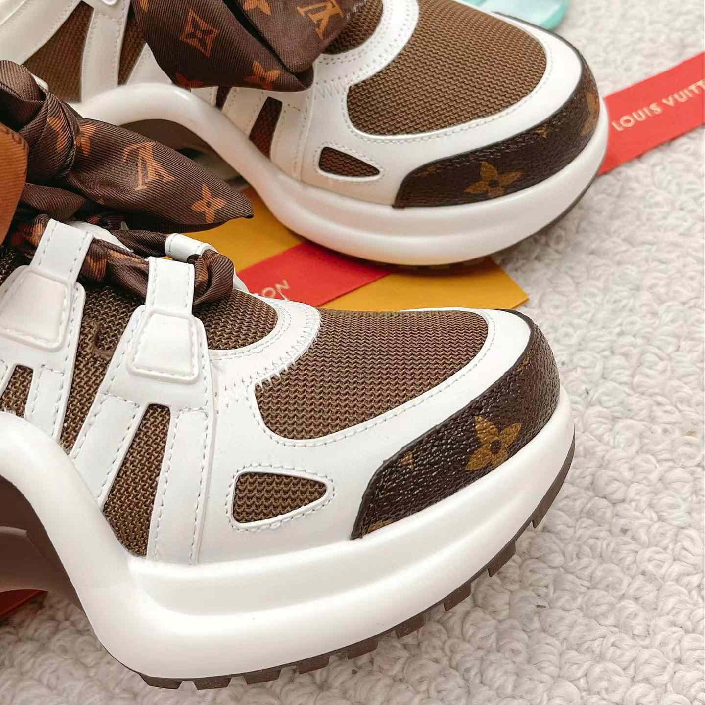 Louis Vuitton LV Archlight Sneaker  (upon uk size)     1AACQC - DesignerGu