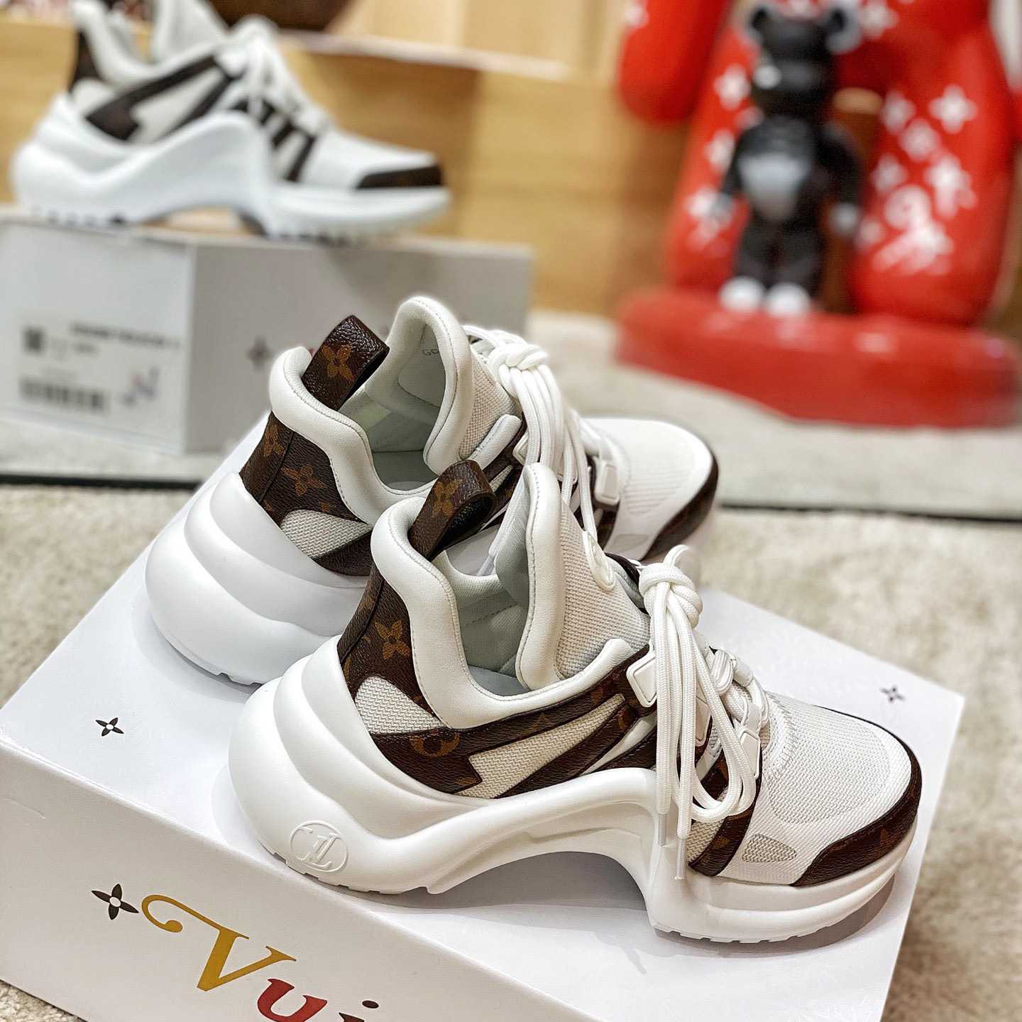 Louis Vuitton LV Archlight Sneaker      (upon uk size) - DesignerGu