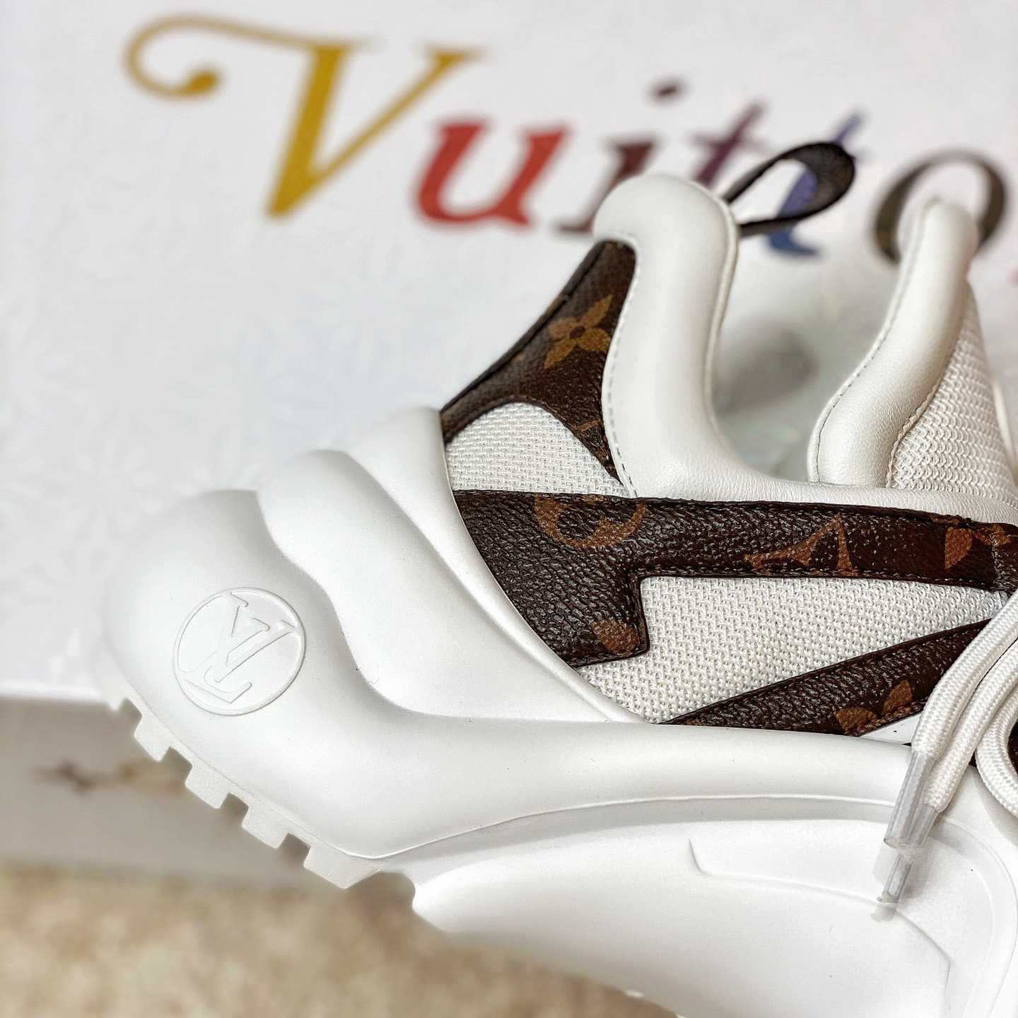 Louis Vuitton LV Archlight Sneaker      (upon uk size) - DesignerGu