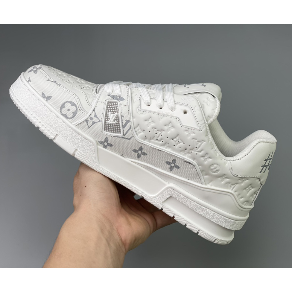 Louis Vuitton Trainer Sneaker (Upon UK Size) - DesignerGu