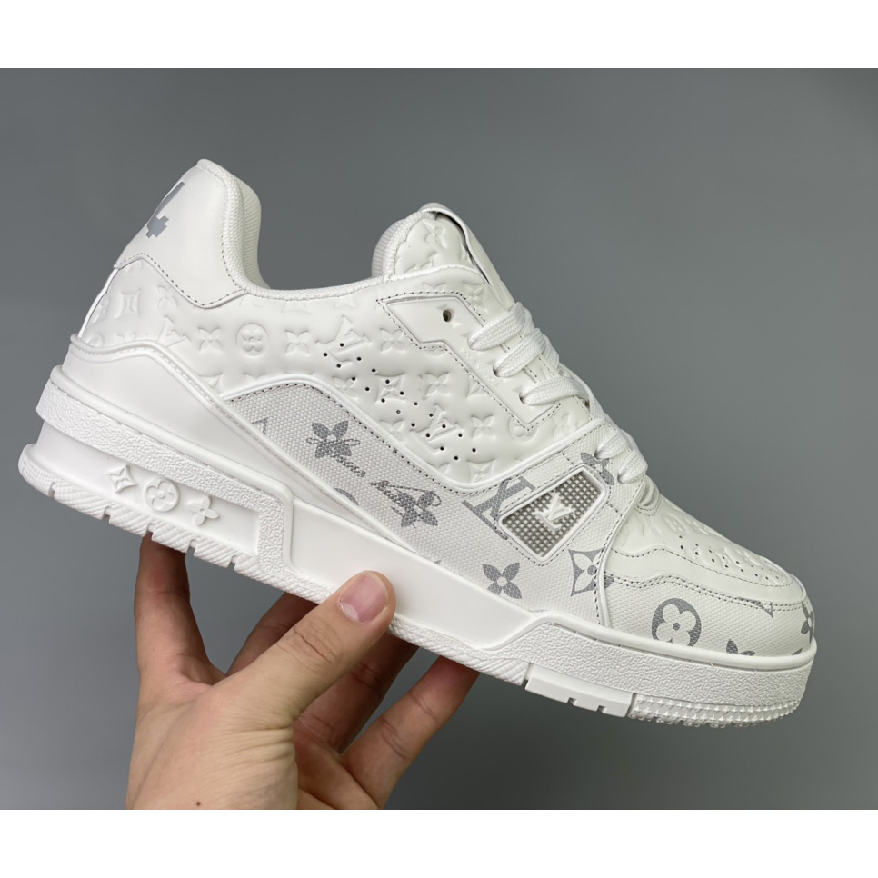 Louis Vuitton Trainer Sneaker (Upon UK Size) - DesignerGu