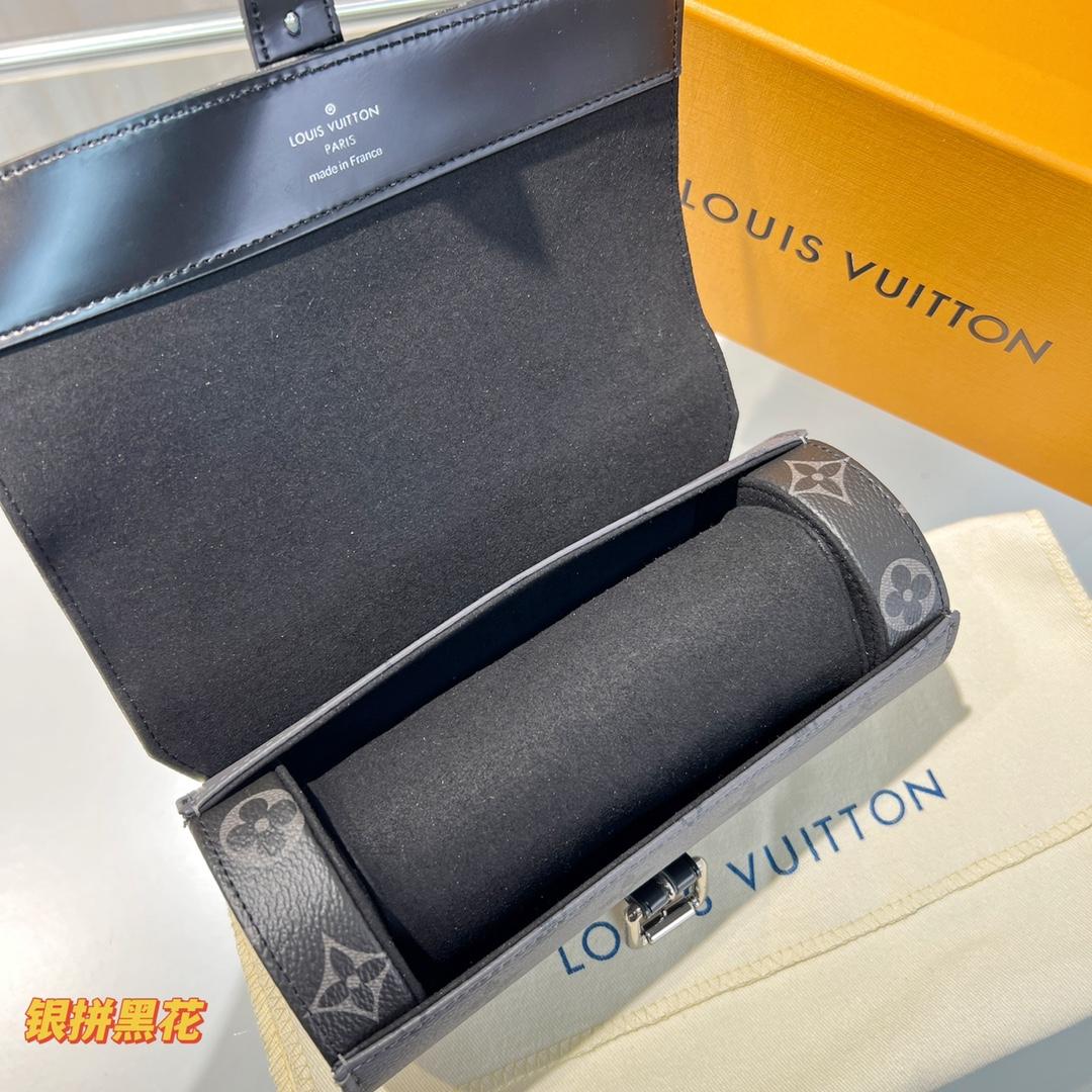 Louis Vuitton  3 Watch Case    - DesignerGu