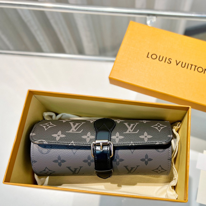 Louis Vuitton  3 Watch Case    - DesignerGu