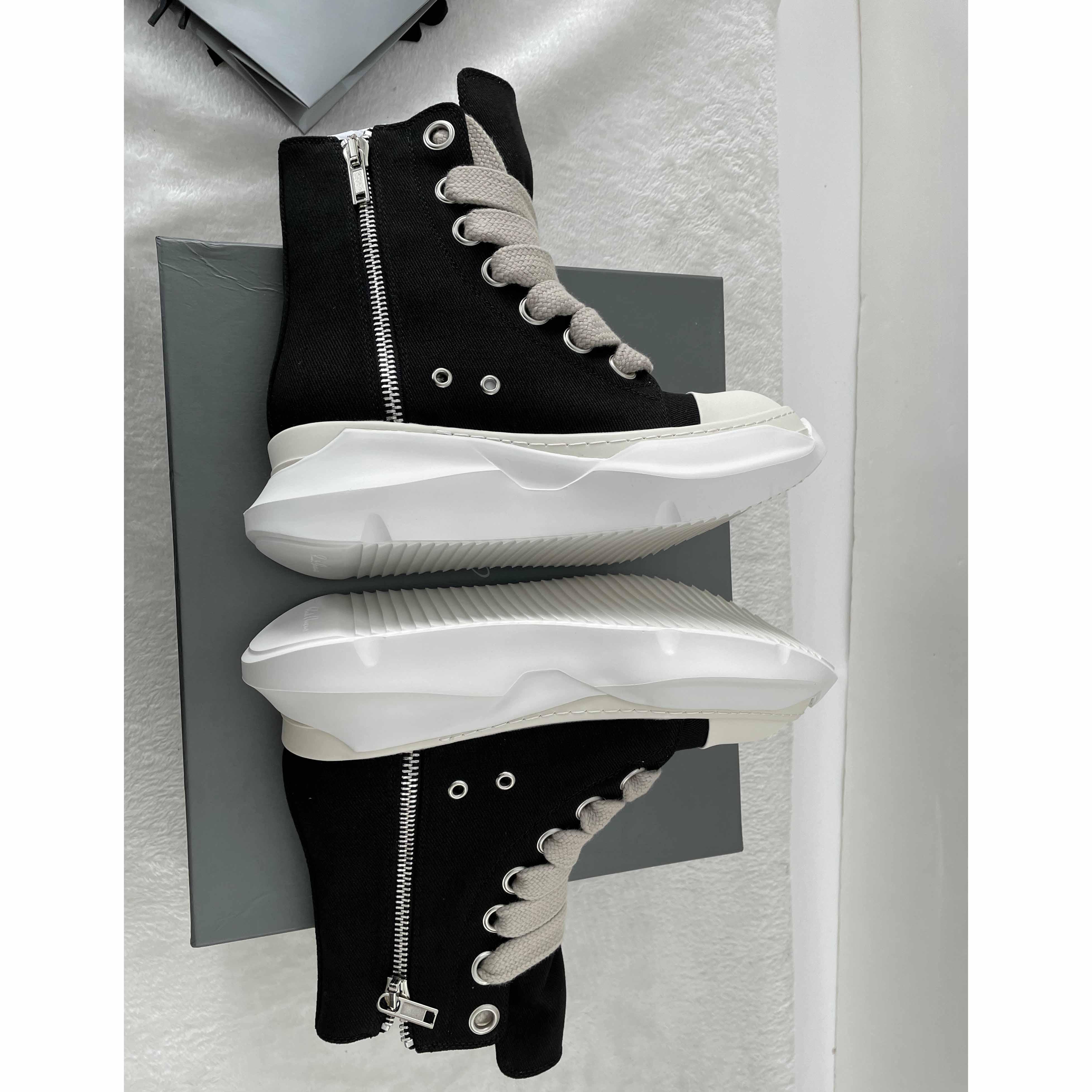 Rick Owens High Top Sneakers - DesignerGu