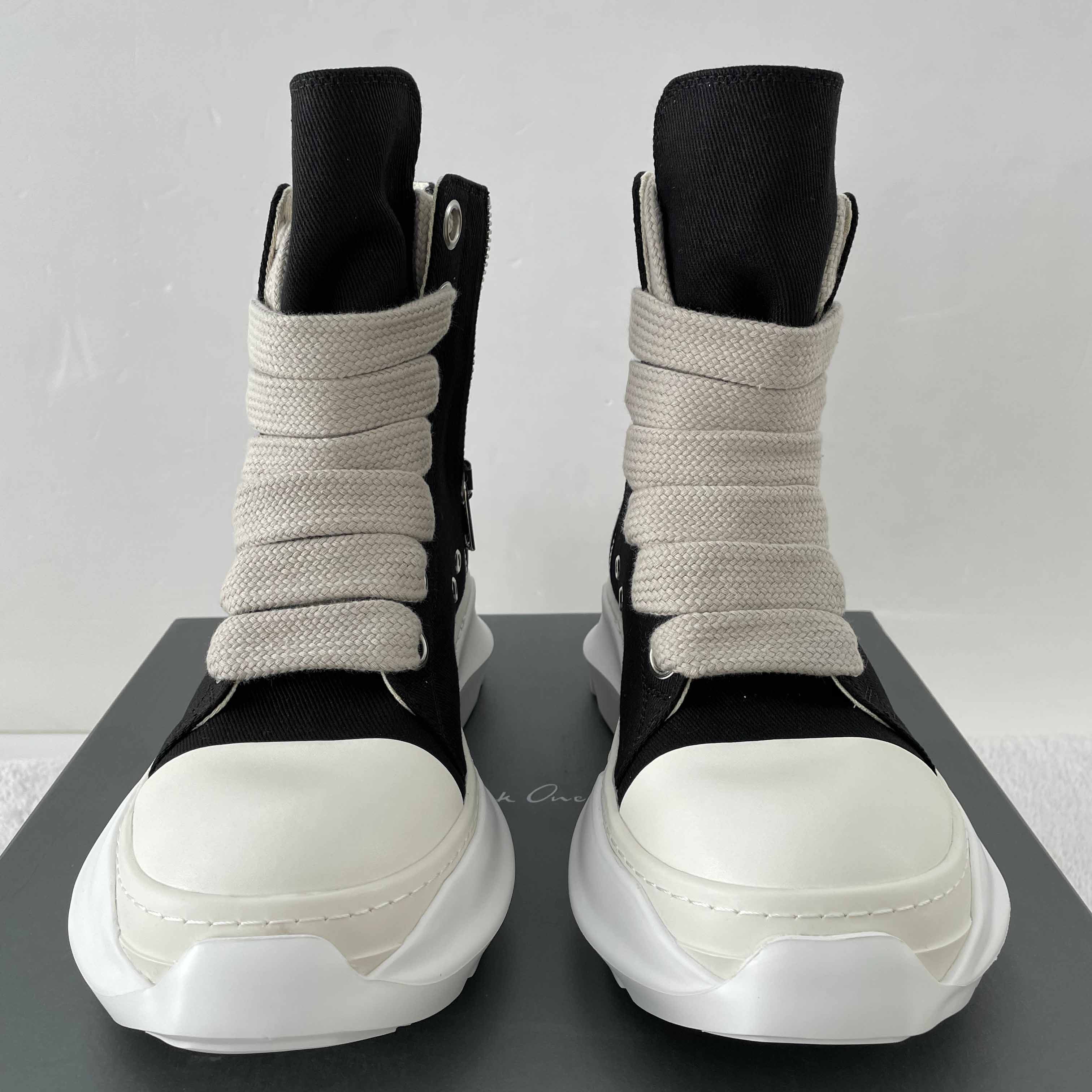 Rick Owens High Top Sneakers - DesignerGu