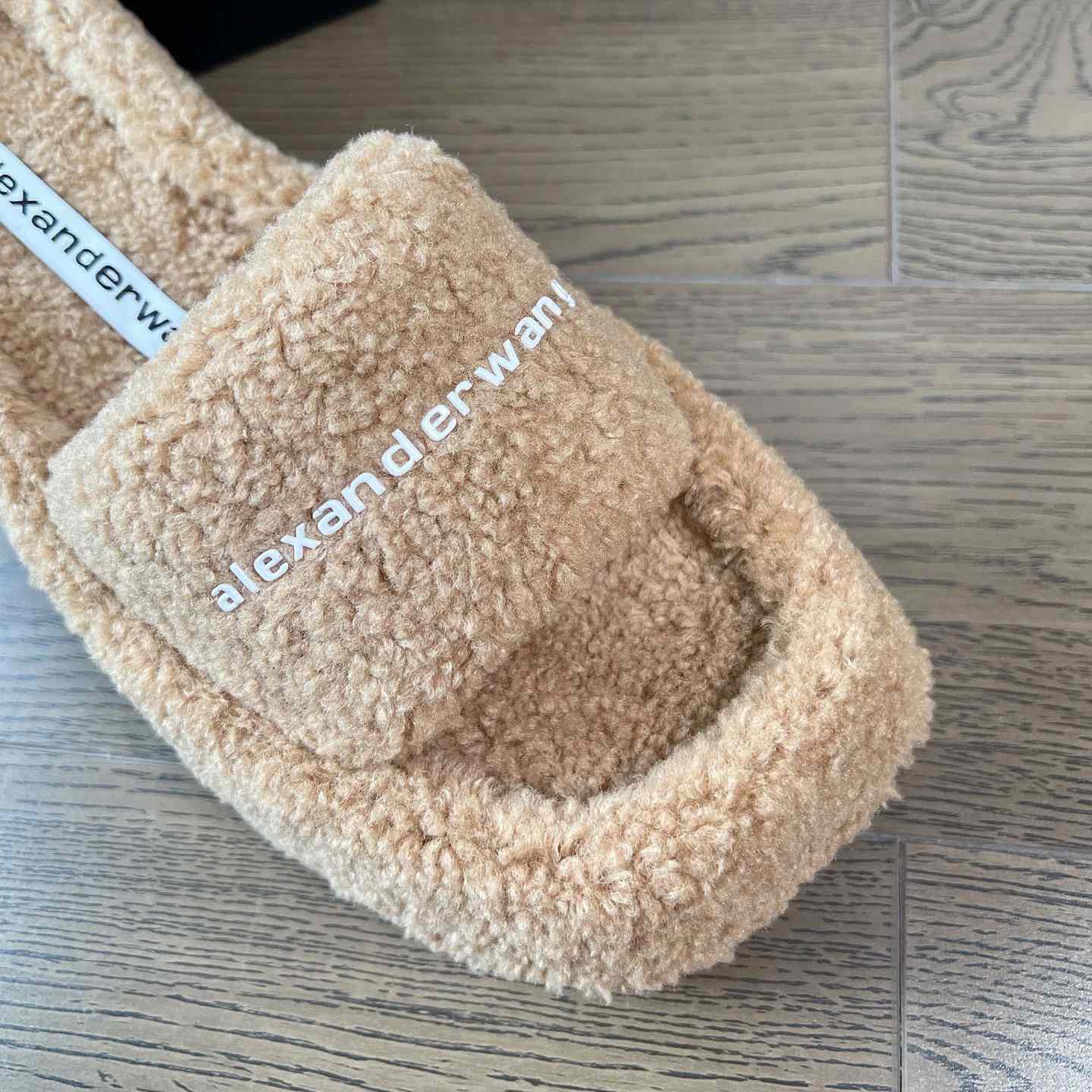 Alexander Wang Slide - DesignerGu