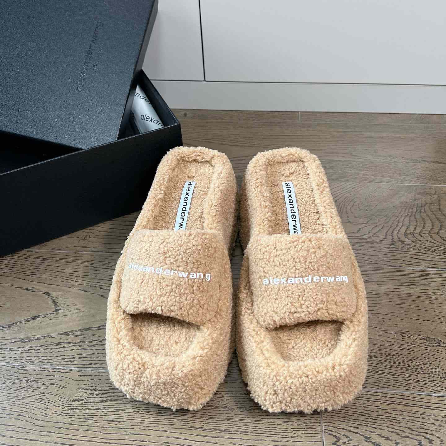 Alexander Wang Slide - DesignerGu