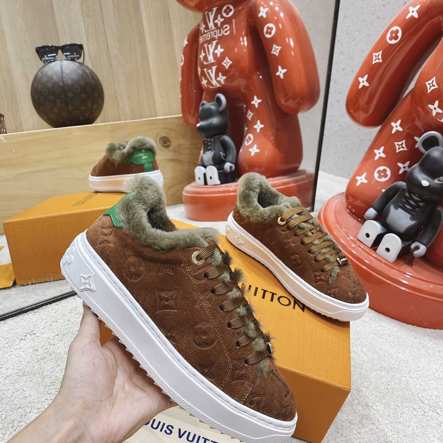 Louis Vuitton Time Out Sneakers - DesignerGu