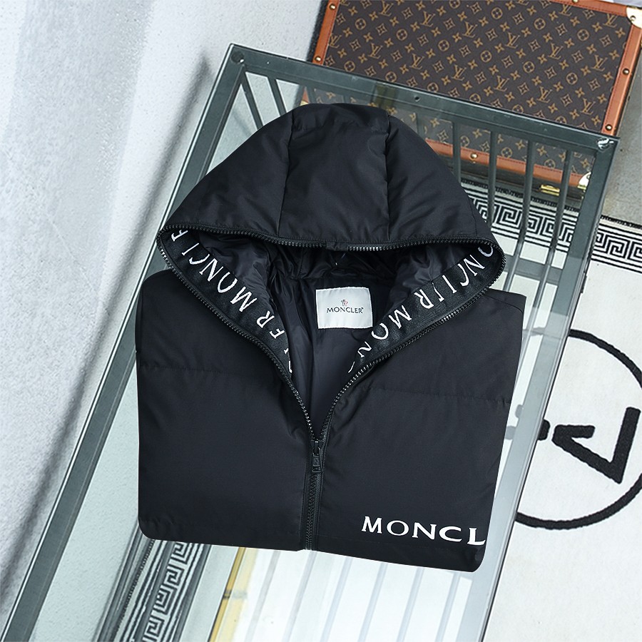 Moncler Short Down Jacket - DesignerGu