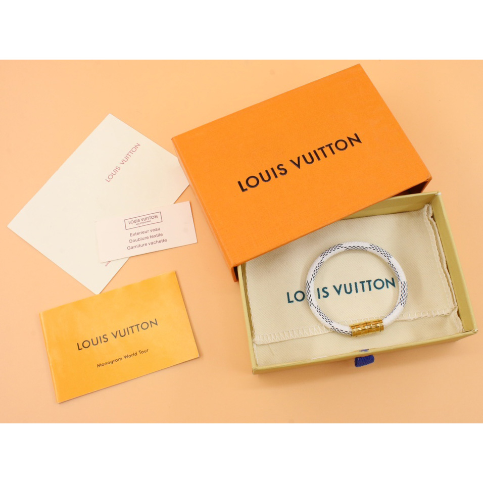 Louis Vuitton LV Confidential Bracelet - DesignerGu