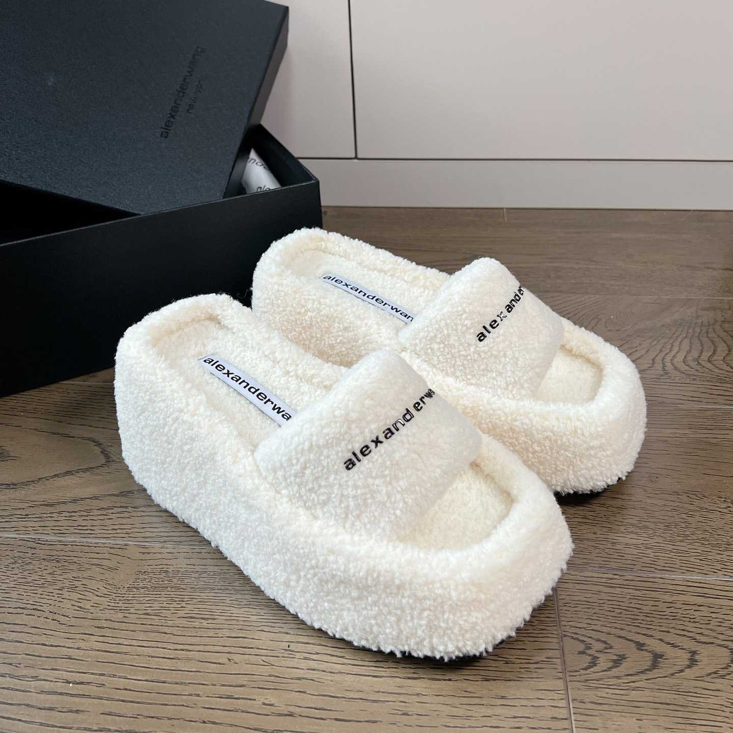 Alexander Wang Slide - DesignerGu