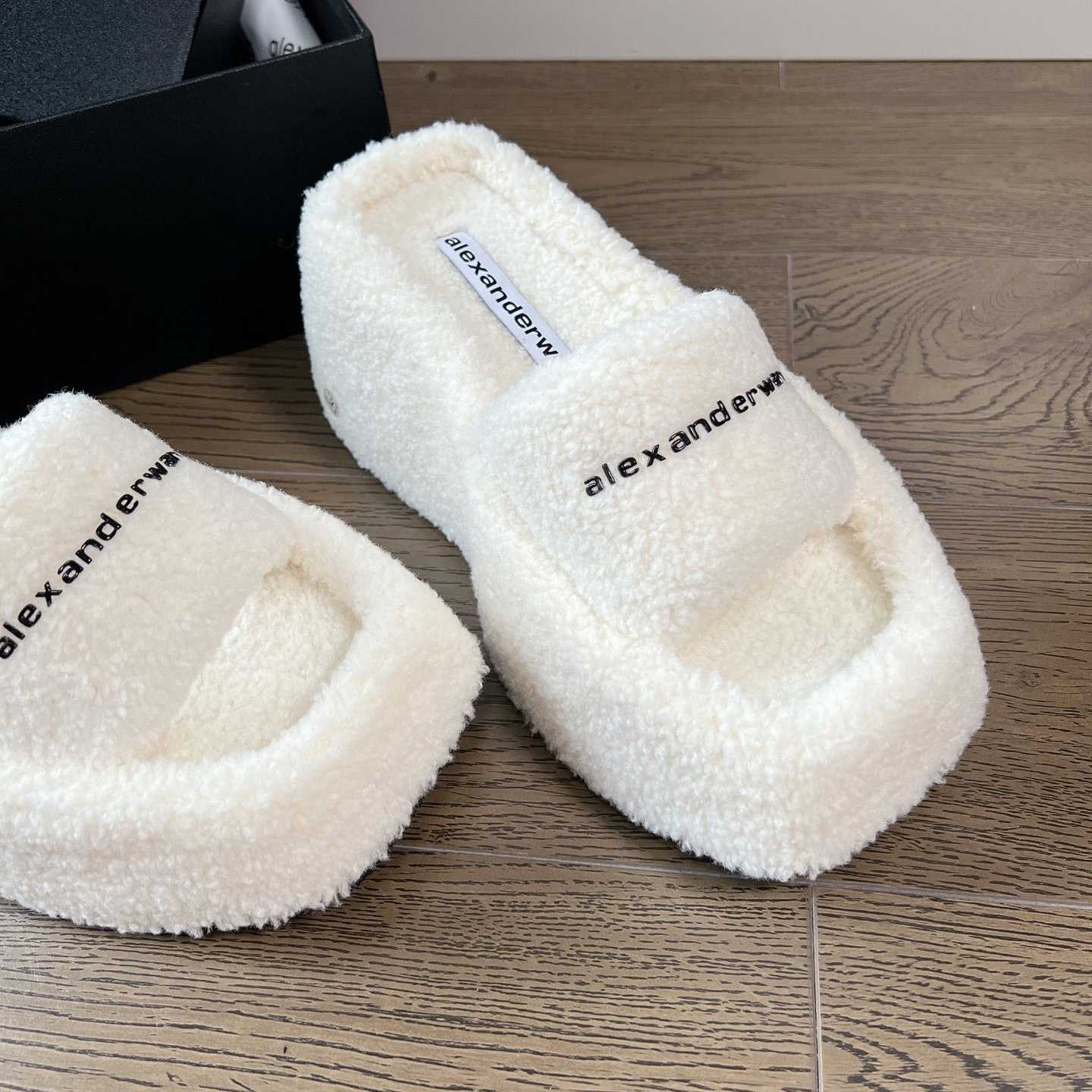 Alexander Wang Slide - DesignerGu