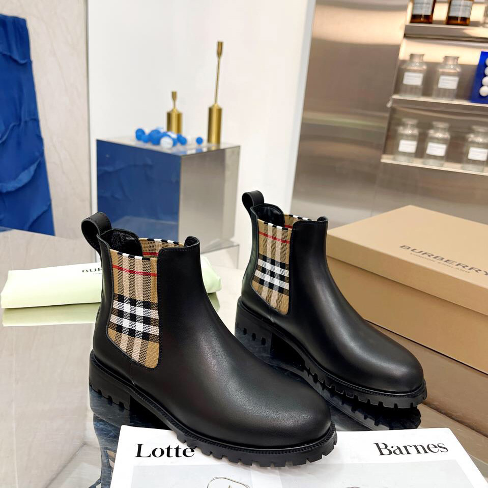 Burberry Vintage Check Detail Leather Chelsea Boots - DesignerGu